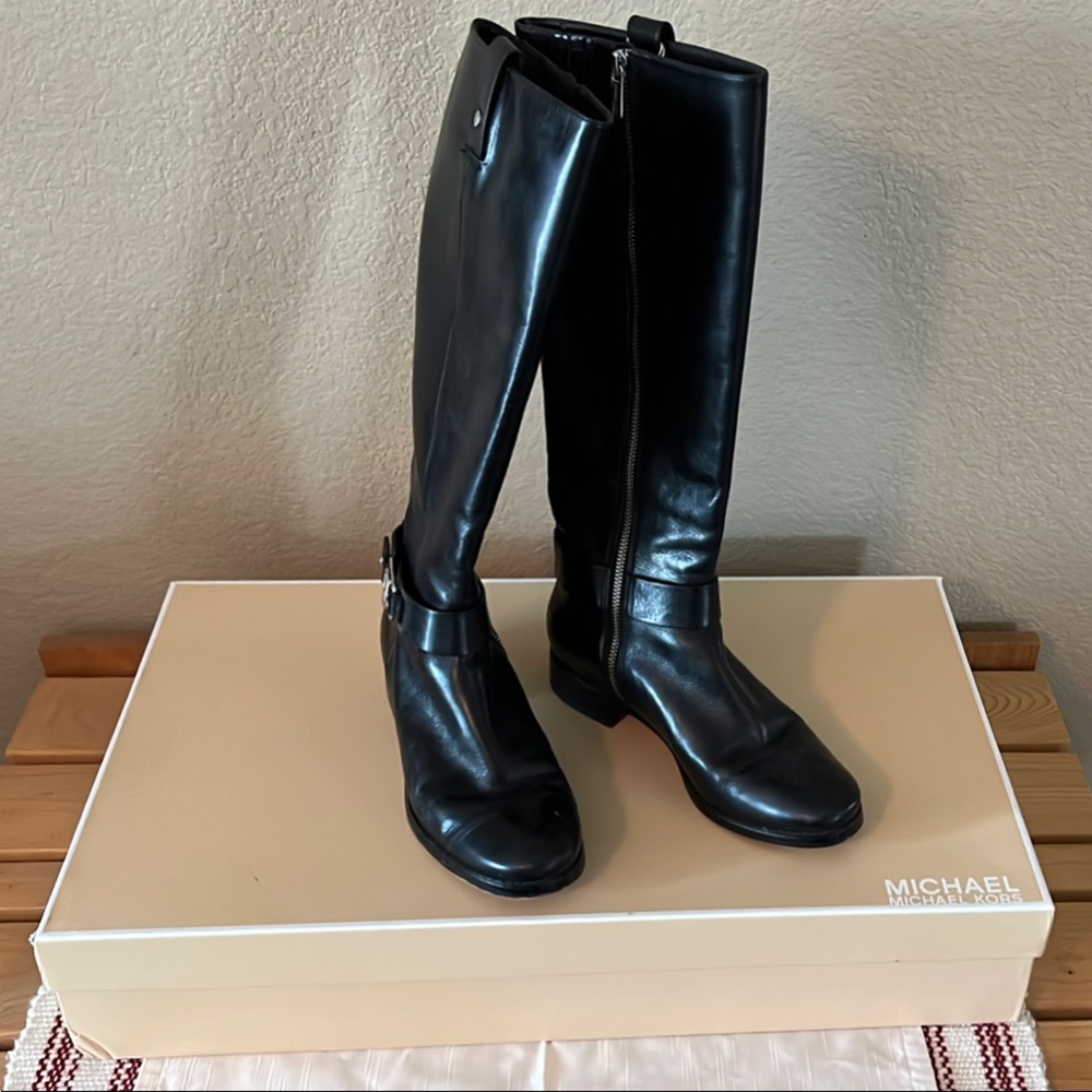 Michael Kors Sleek Black Leather Boots
